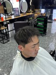 -藤野造型烫染接发