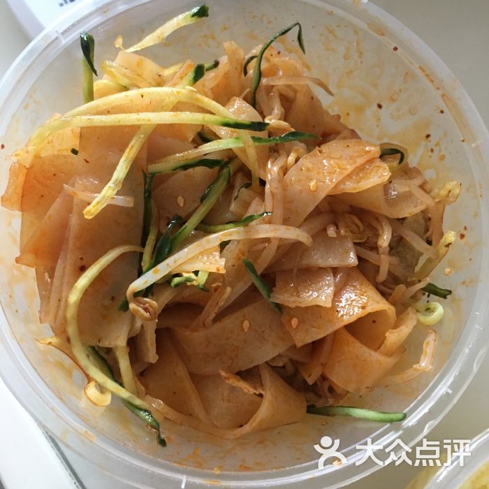 王伟肉夹馍擀面皮图片 - 第2张