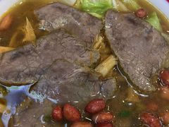 -塞上张记桂林米粉(金凤万达店)