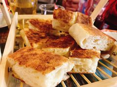 -川渝窈妹纸包鱼·齐齐哈尔烤肉