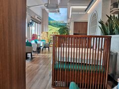 -山顶沙河粉-粤菜馆(凯旋店)