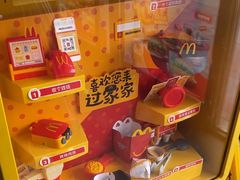 -麦当劳(华发商都店)