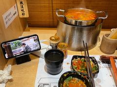 -独食火锅·半米屋台(直营总店)