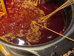 -钢管厂五区小郡肝串串香(蜀都万达店)