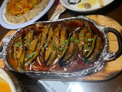 -东口码头·烧鸽子·鱼头泡饼·地方菜(金鹰悦城店)