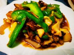 爆炒尤螺-三姐妹·海鲜大排档