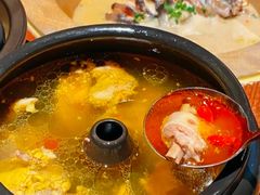 -云海肴·汽锅鸡·云南代表菜(天山百盛优客店)