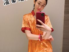 -齐河孔雀王温泉酒店·金孔雀自助百汇