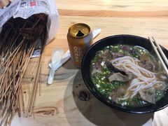 -乐彡炸串·烤苕皮(西单华威约饭街店)