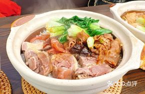 Preserved Duck and Beef Clay Pot Rice