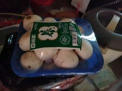 -小象超市(原美团买菜三泉路店)
