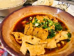 -双燕楼·手工馄饨·汤面小吃(世纪汇店)