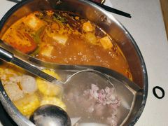 -浪里寻·臻牛养生牛肉火锅(方圆荟店)