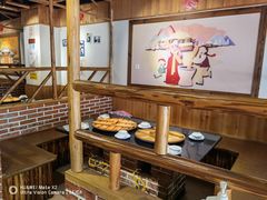 面包甜点陈列柜-金明姬铁锅炖(东坝店)