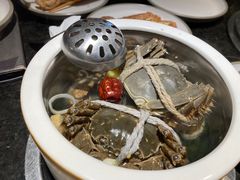 大闸蟹-钱小奴海鲜自助黑金店(杭州滨江龙湖店)