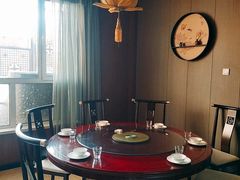 -高玛纳驴肉火烧(一世界店)