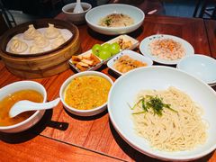 -裕兴记•蟹黄面馆(人民广场店)