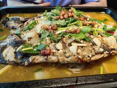 -俏巴妹烤鱼香锅(奥体店)