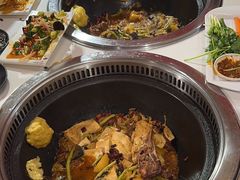 -哈尔滨烧烤·山河村铁锅炖(交大店)