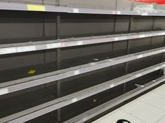 -家乐福(四元桥购物中心店)