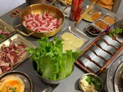 -围炉肉舍•炭烤活鳗•丹东海鲜烤肉(步行街店)