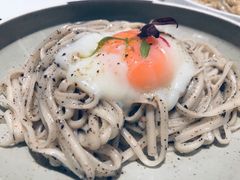 -wineapp葡萄酒餐吧(外滩金融中心店)