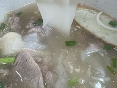 -榮泰米粉湯(Left Shop)