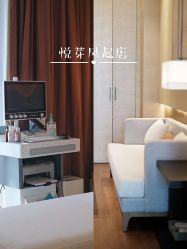 -悦芽母婴护理月子中心(凤起潮鸣府店)