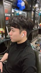 -海文先生国潮烫染男士理发馆