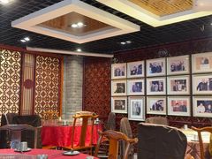 -老兰家传统烧烤炒菜泡馍(小南门店)