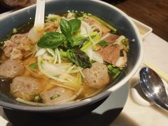 -港丽餐厅(高德置地店)