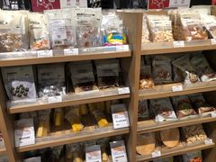 -MUJI无印良品(西湖银泰城店)
