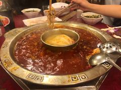 -山城年华老火锅(玉林店)