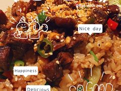 -玛格萝妮比萨屋(陆家浜路店)