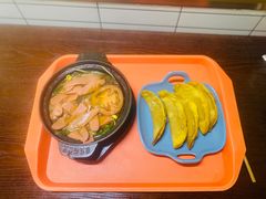 -老新隆牛肉锅贴(新街口店)