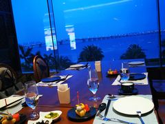 包厢-V Bar海景扒房(北海湾惠龙万达嘉华酒店)