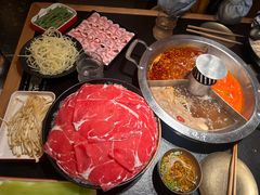-晓宇重庆火锅(西安荟聚店)