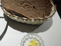 黑咧吧配黄油-俄士厨房(五棵松华熙LIVE店)