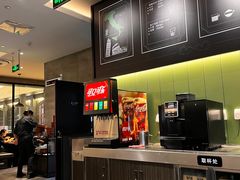 -萨莉亚意式餐厅(杭州滨江天街店)