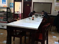 大堂-老王烫面角(加油站店)