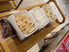 -季季红火锅(柳州城中万达二店)