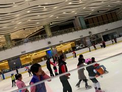 -冰纷万象滑冰场(沈阳万象城店)