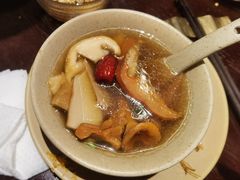 -滇野云南野生菌餐厅(陕西南路店)