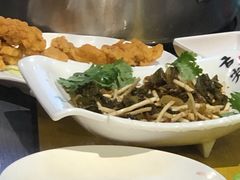 -四季喧黔味豆米火锅(万达广场店)