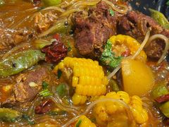 -袁小二大东北铁锅炖(吉祥村总部)