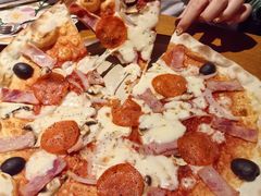 -JINNS锦时 steak&pizza(浸信会礼拜堂旧址店)