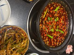 -小饕荟雅安贡椒鱼鲜馆(广福桥店)