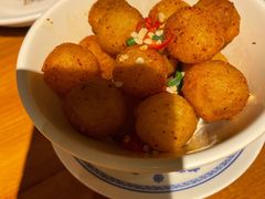 孜然小土豆-炉小二铜锅牛蛙•川湘菜(三里屯店)