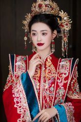 -LOVINA洛维娜婚纱礼服