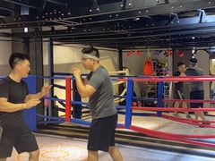 -一兆韦德健身(张杨路店)